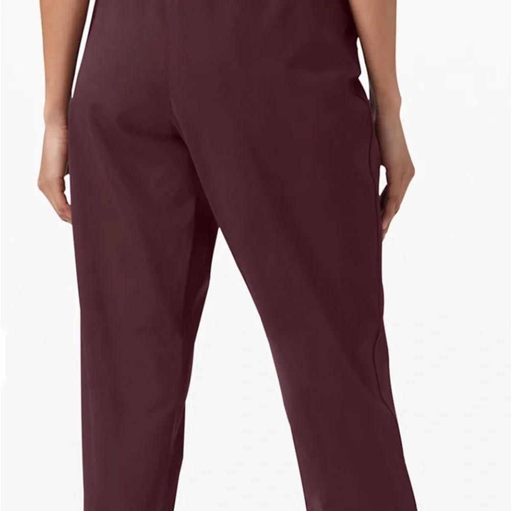 Lululemon women’s pants